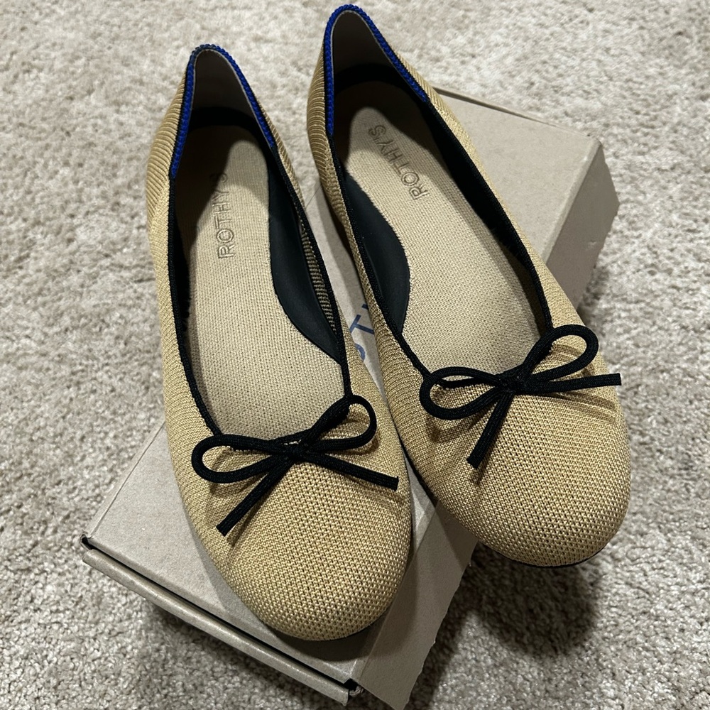 Rothy's Beige Flats with Black Bow